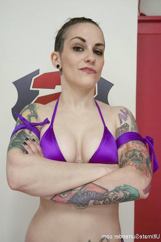 18P Rizzo Ford wrestling and dominated by lesbian dominant Bella Ros