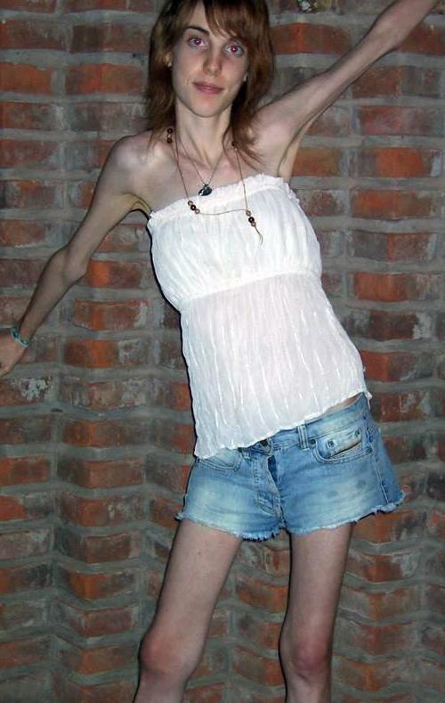 15P very skinny girls showing off their goodies