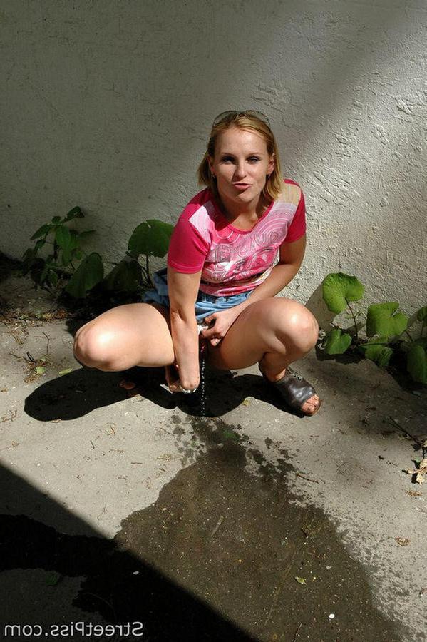 12P Leggy blonde in miniskirt wees in a deserted building