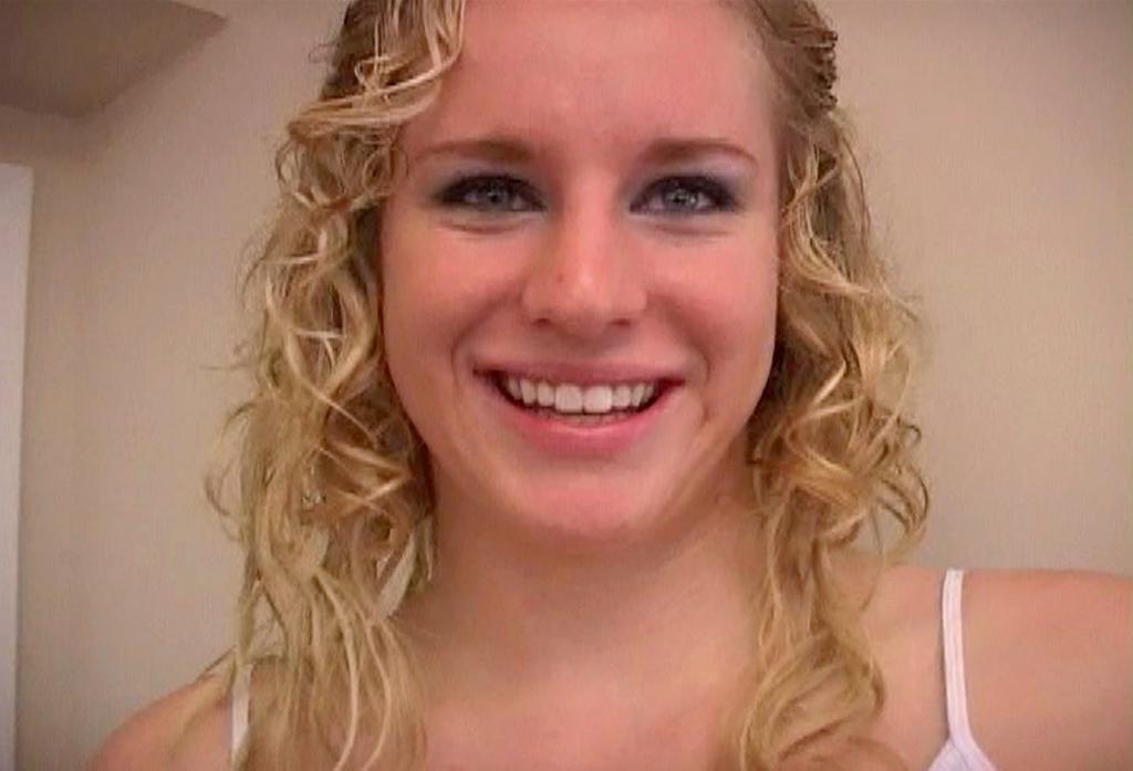 16P Curly hot blonde babe sucks his enormous dick