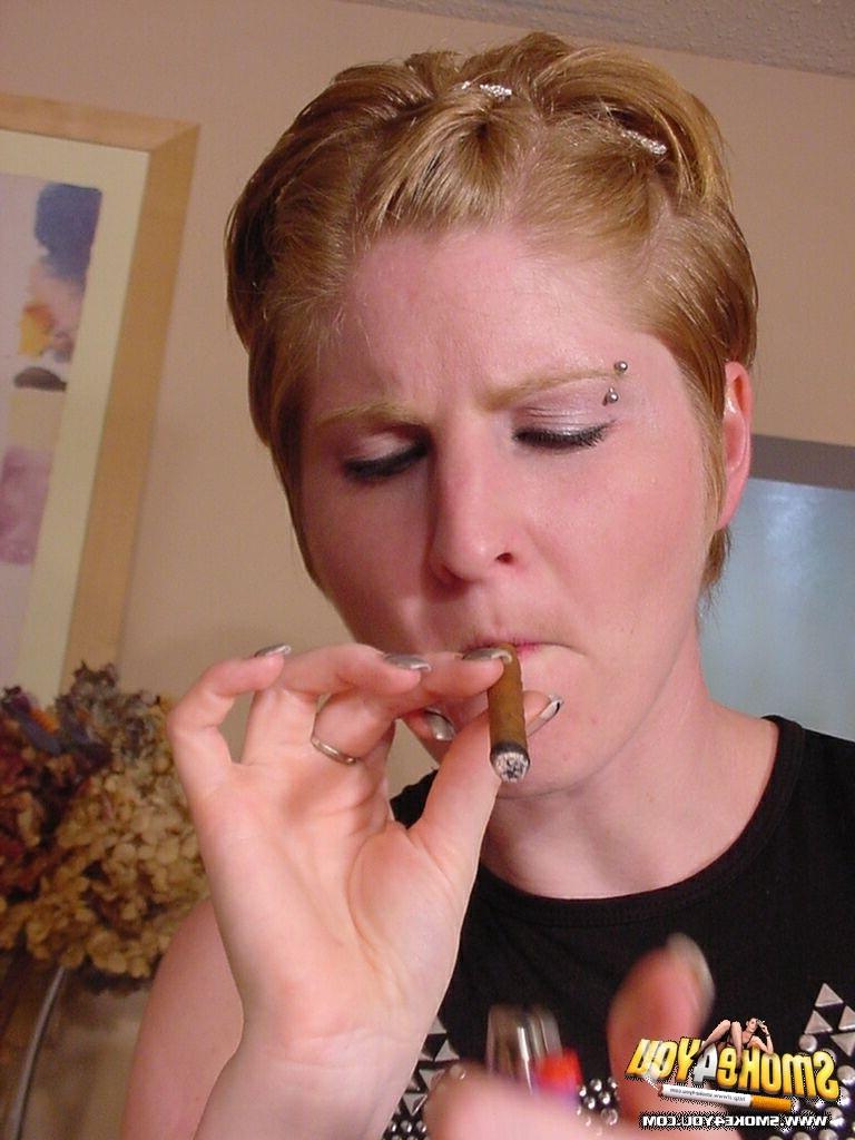 16P Punk Jasmin gets smokes and plays with her nipples