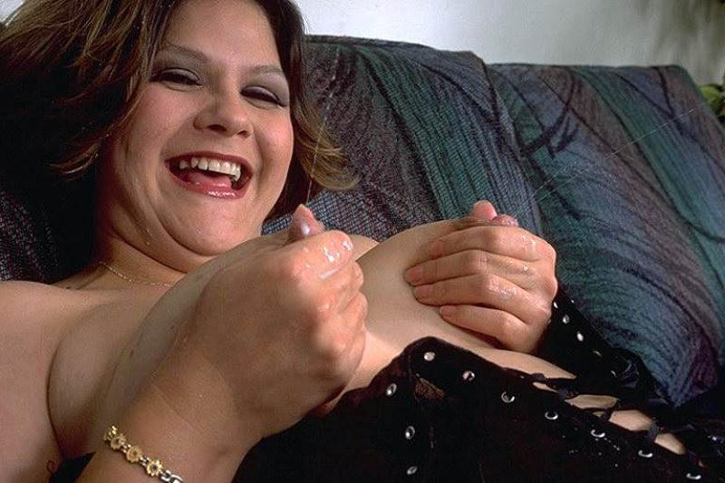 15P Pregnant slut milking huge boobies