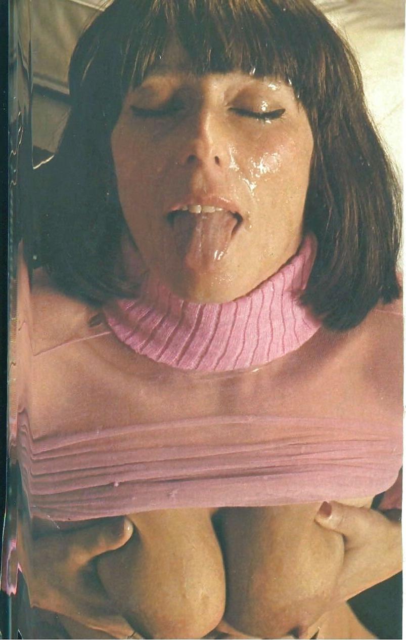 15P Hairy Fantasy Girls 04 PHOTO SHOOT AT HER OWN HOME