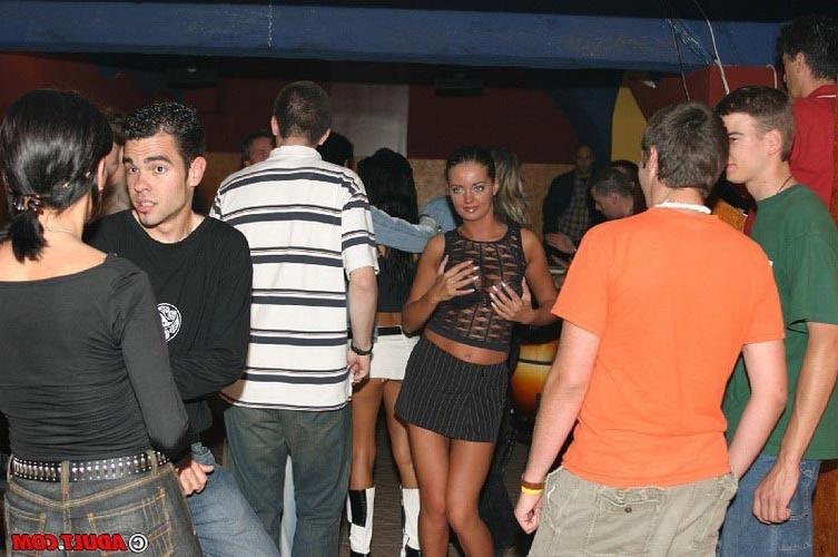 20P Horny bisexual coeds enjoy wild hardcore party