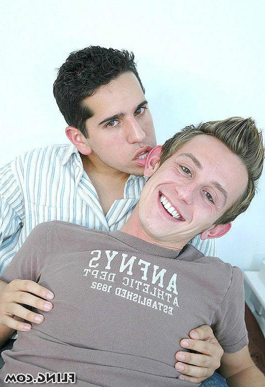 15P Check out all these hot horny boys wanting a dick on webcam private video chat