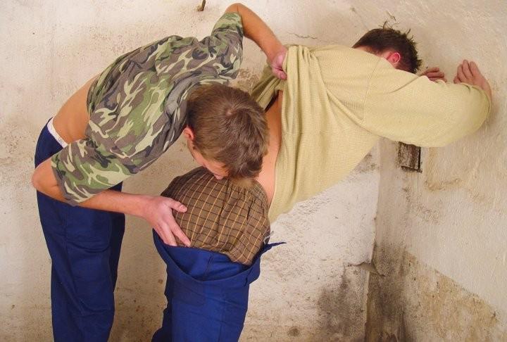20P Fair haired twinks kissing and fucking and cumming in a cellar