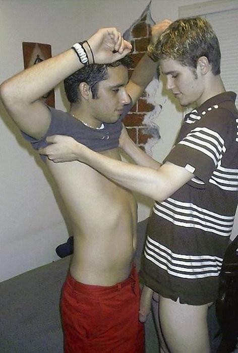 20P Blond haired dude and italian twink suck and screw