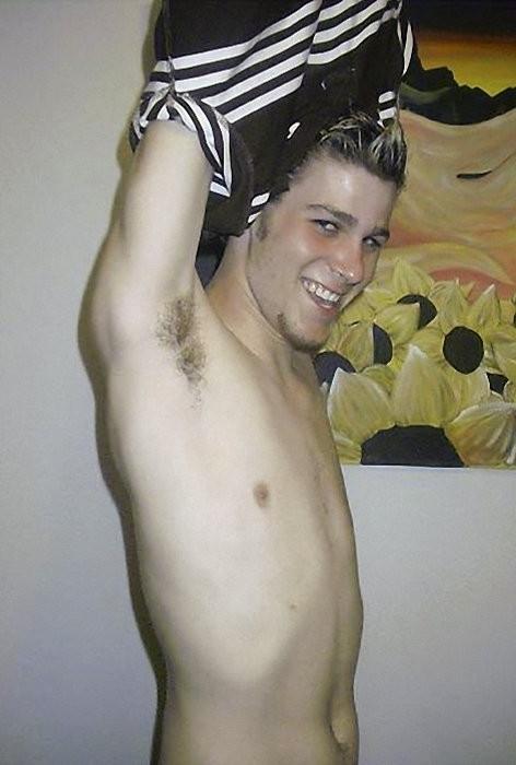 20P Blond haired dude and italian twink suck and screw