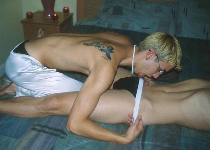 20P Blond and dark haired twink strangers sucking and fucking kick