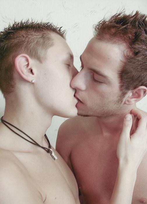 20P Red haired twinks sucking and screwing and cumming in a hotel