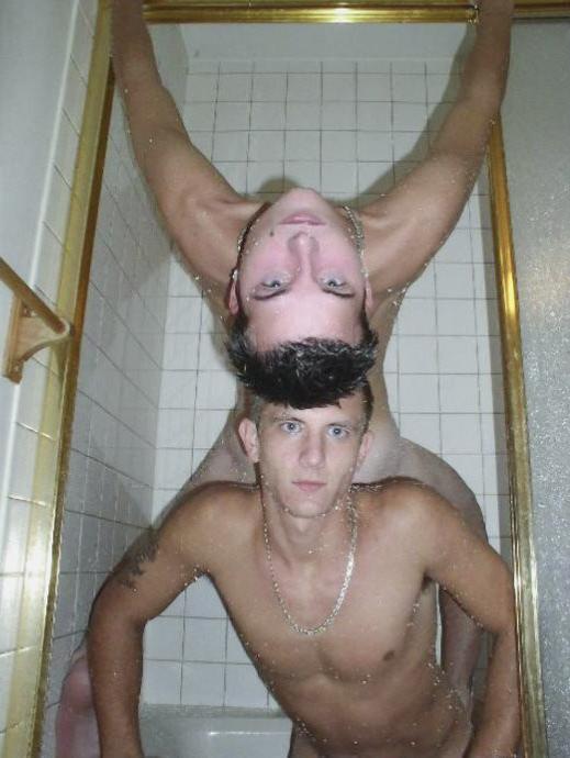 20P Two smooth amateurs washing each other and peeing in a bathroom