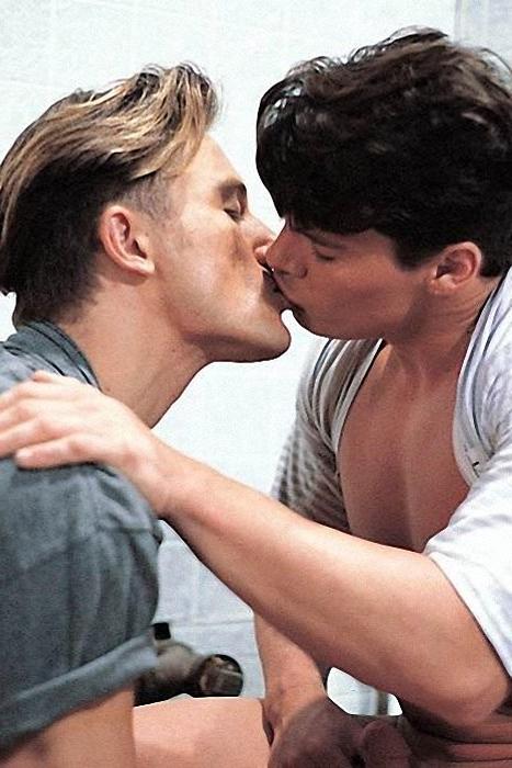 20P Blond and dark haired muscles screwing and cumming in a toilet