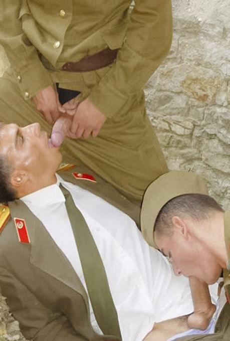 20P Military threesome rimming and fucking way off from the city