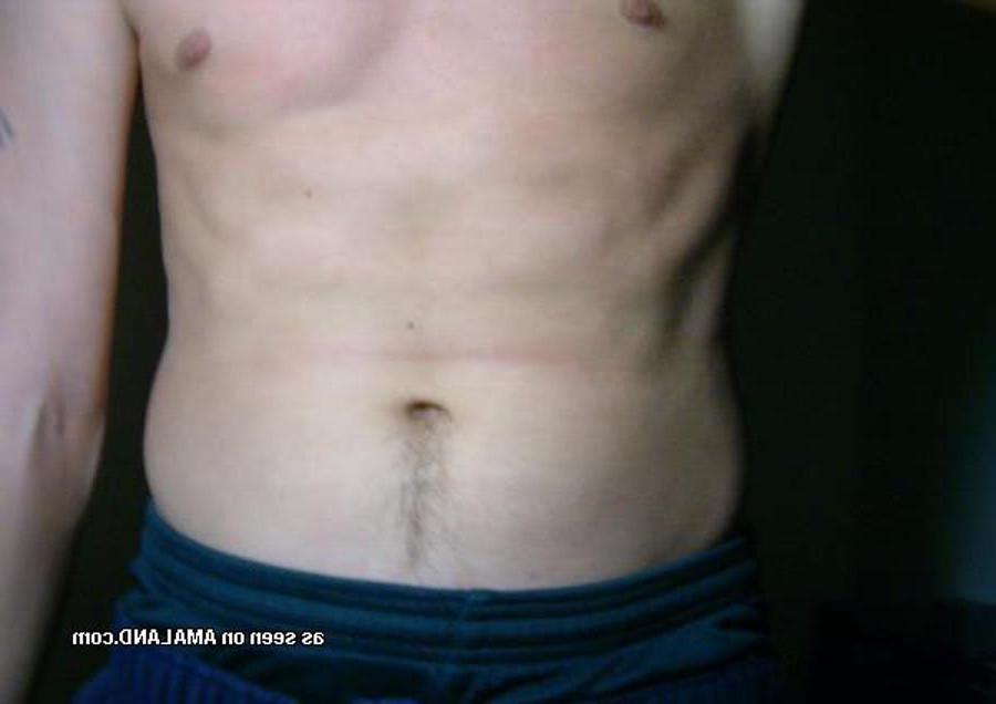 15P Hot hunks naked and camwhoring in the bathroom