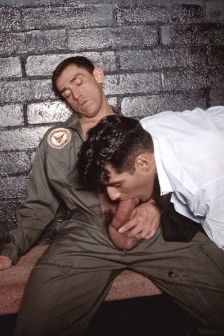 20P Navy muscle dudes sucking and rimming and screwing pleasure