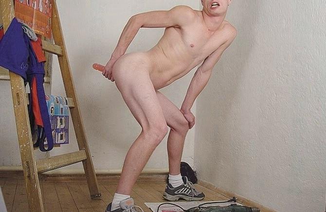 20P Fair haired twink self toying, masturbating and cumming pleasure