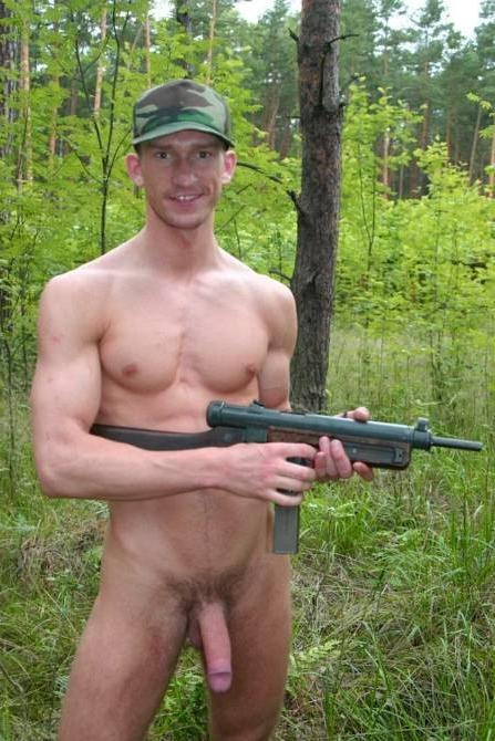 20P Two cute army recruits mutual sucking and fucking in the forest