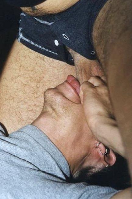 20P Blond n dark haired twinks enjoy genitals shaving in a kitchen