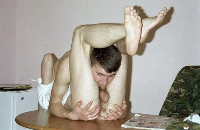 20P Two cute army recruits having oral and anal fun after service