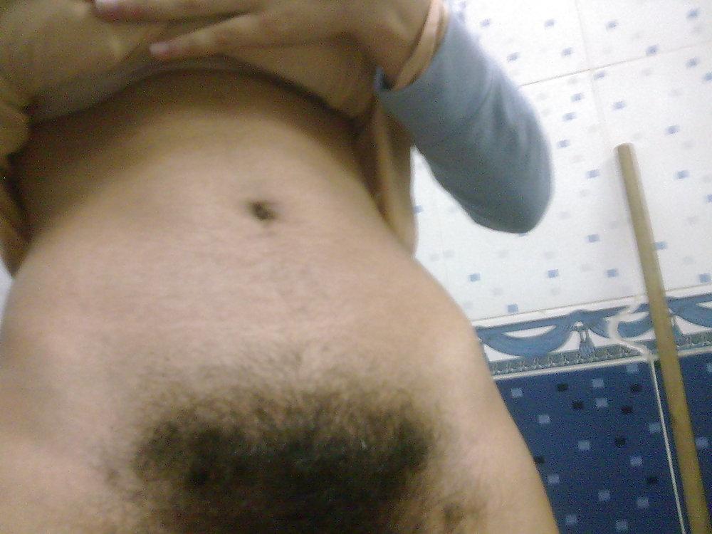 6P Arabian cunt with hairly pussy