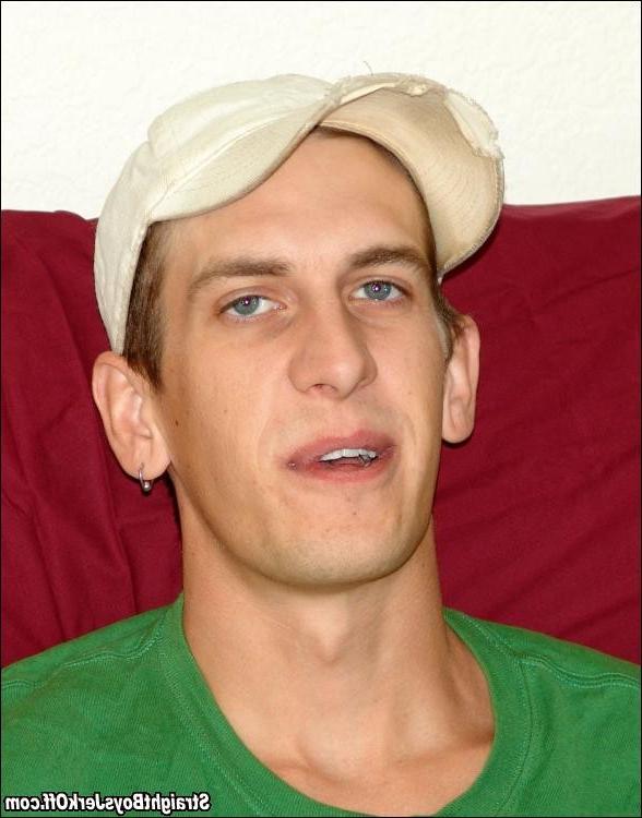 16P weirdo dude jerking off his virgin dick