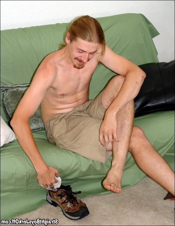 16P brazen dude jerking off action private scenes