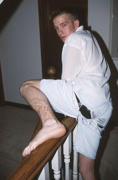 16P spicy twink tender striptease home private photos