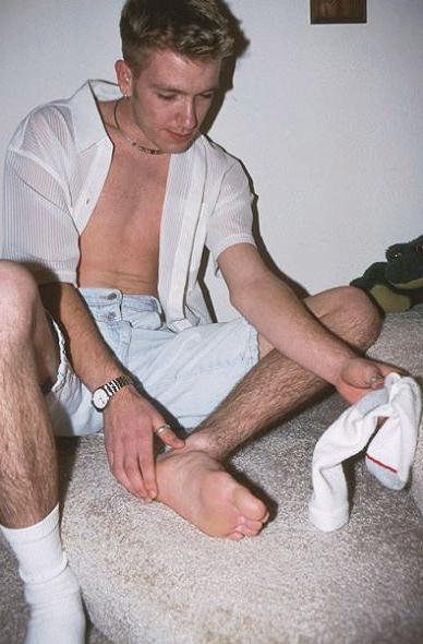 16P spicy twink tender striptease home private photos