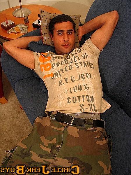 14P Military stud shows off his ripped body