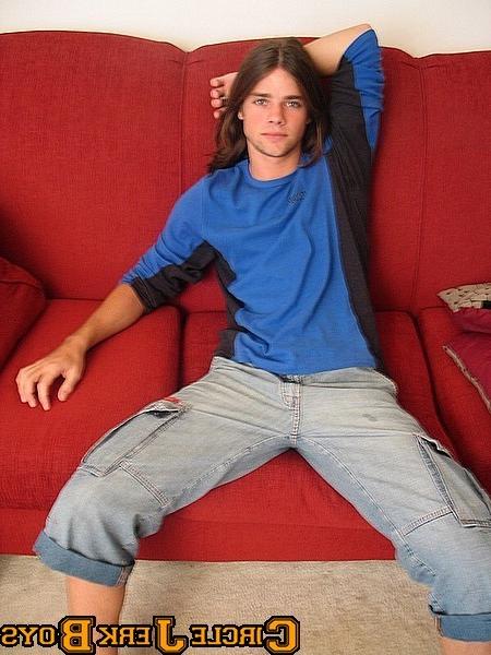 14P Cute long haired babe in his undies