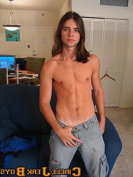 14P Cute long haired babe in his undies