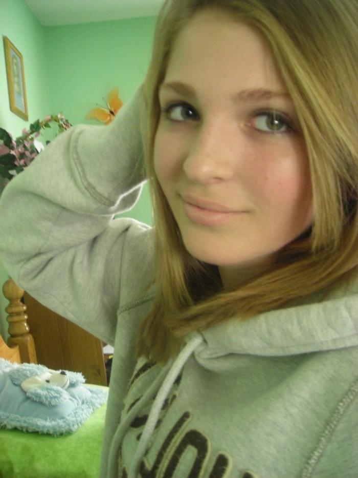 15P Mirror chick selfshooting part 2