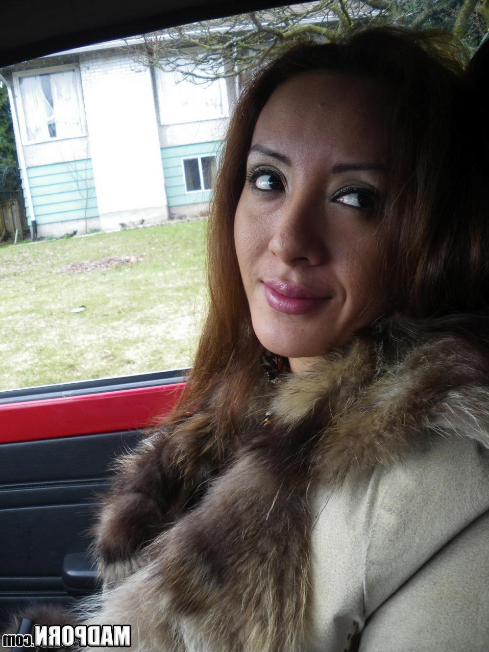 15P Real amateur couples pawn their sextapes