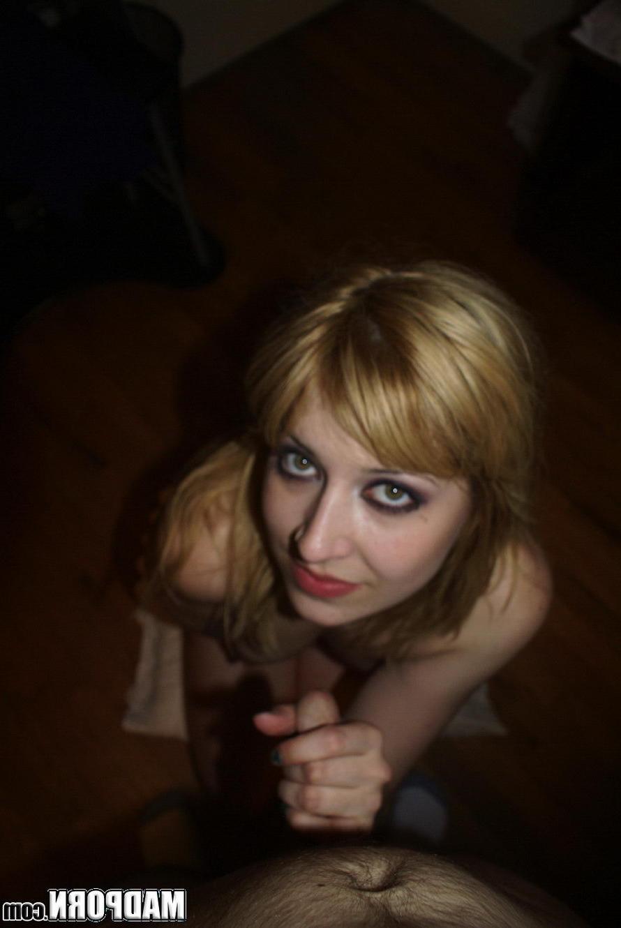 15P Real amateur couples pawn their sextapes