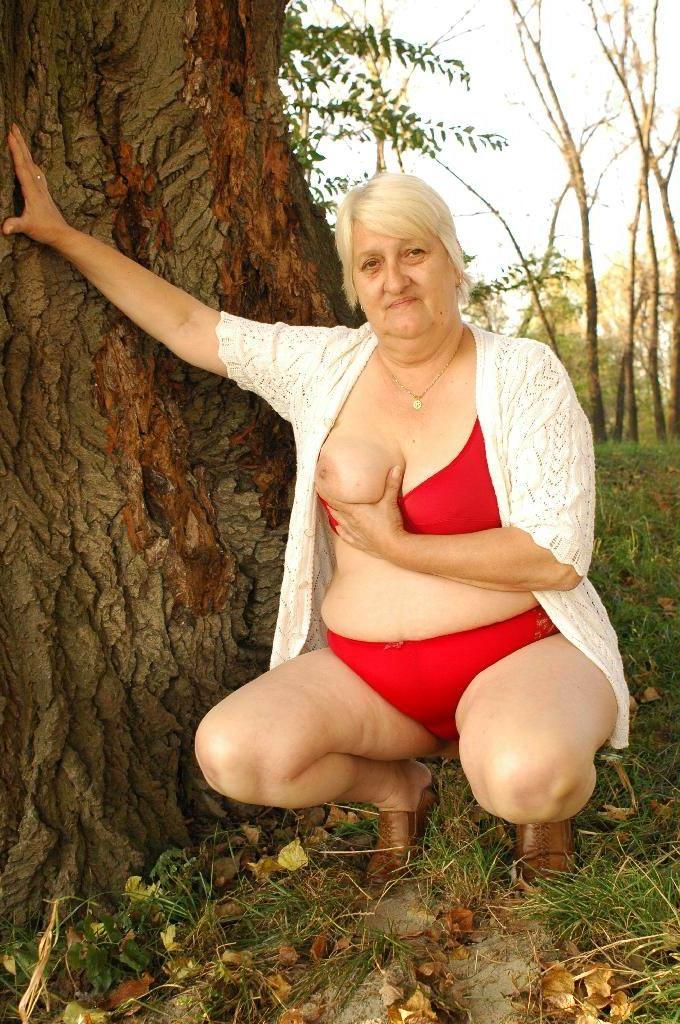 13P old fat granny nailed in the forest
