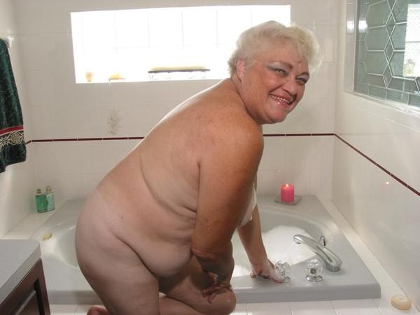 15P Granny in bathroom