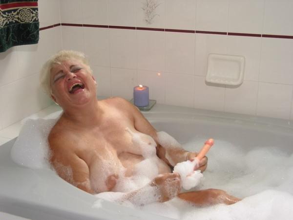 15P Granny in bathroom
