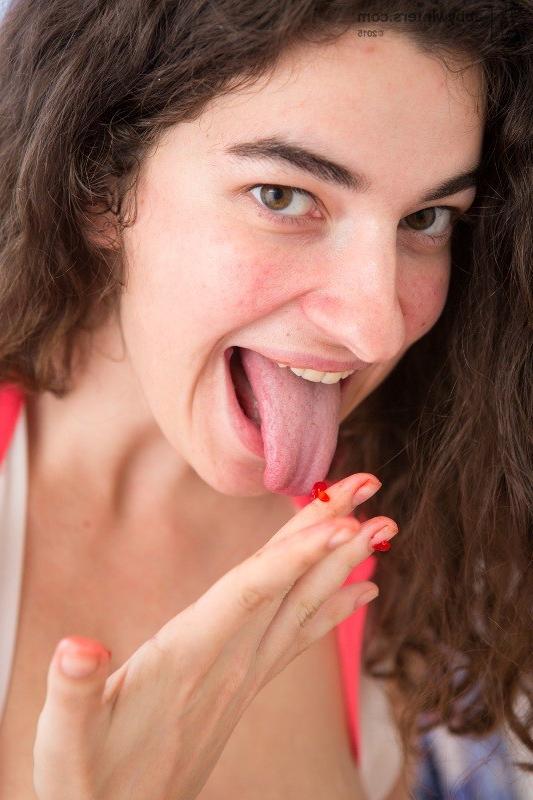 16P Brunette Livia shows her dark and curly pubic hair