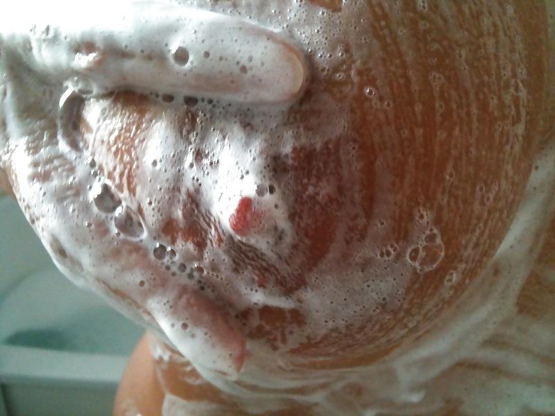 13P Sexy Bath Time 
