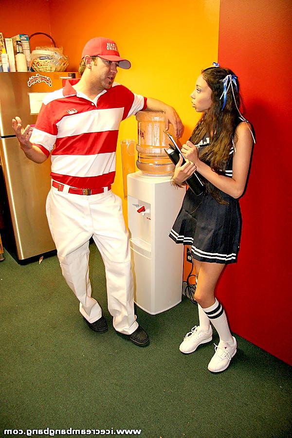 16P Sexy cheerleader gets her teen muff eaten by an older stud