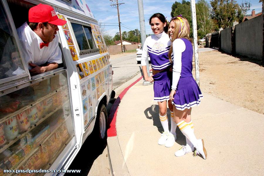 20P Two animated cheerleaders love to lick swollen man meat