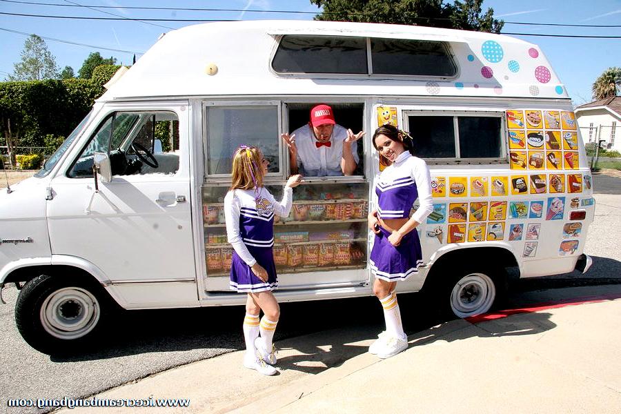 20P Two animated cheerleaders love to lick swollen man meat