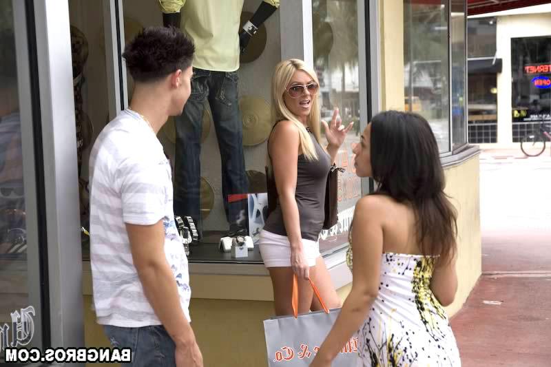 18P This dude will have such a good sex with this milf inside of try out room, that 