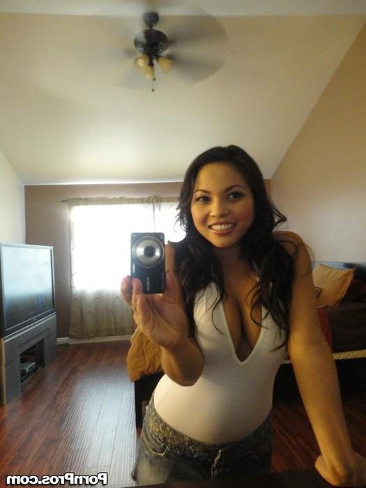 12P Busty Hot Latina Cheating Slut 