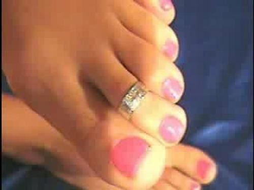 9P Horny blonde long legs jenny luxx shows you her privatge webcam video of her mas
