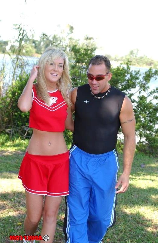 16P dirty cheerleader licking cock like a lollipop