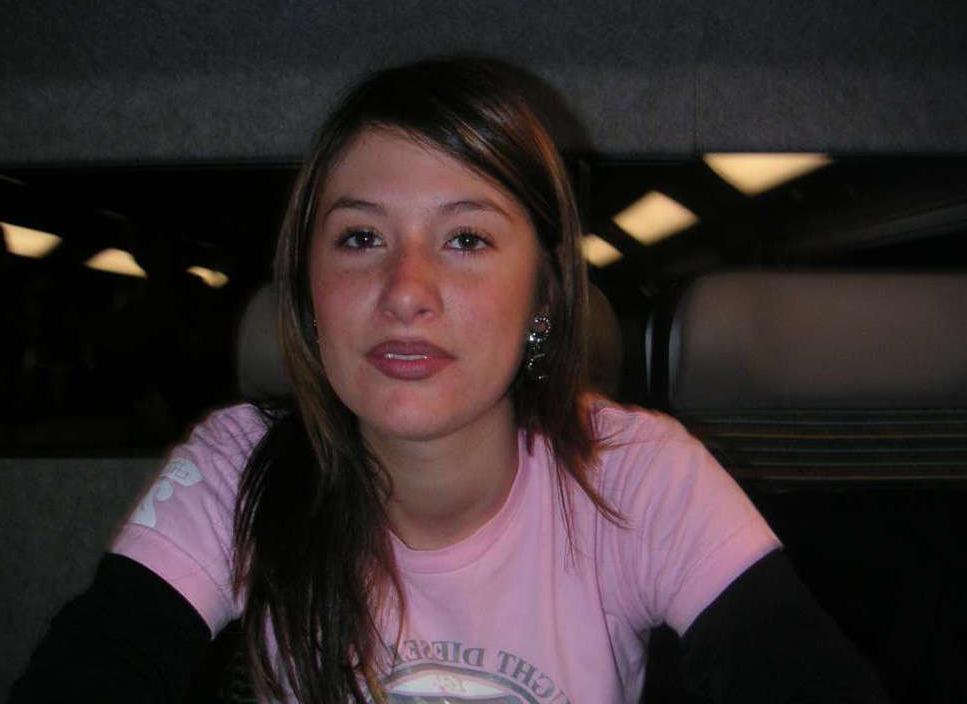 16P Pictures of a naughty cutie giving head