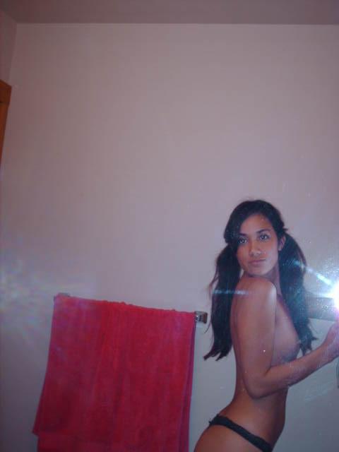 15P Isabella taking naked selfpics in the mirror