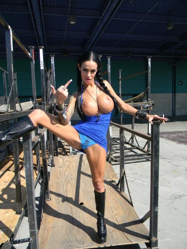 15P Angelina Valentine flashes her big fake latina tits out by the dumpster