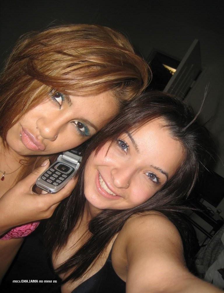 15P Gorgeous teen Latina GFs show their curvy bodies in homemade pix